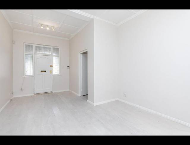 2 BEDROOM PROPERTY TO RENT IN CLAREMONT